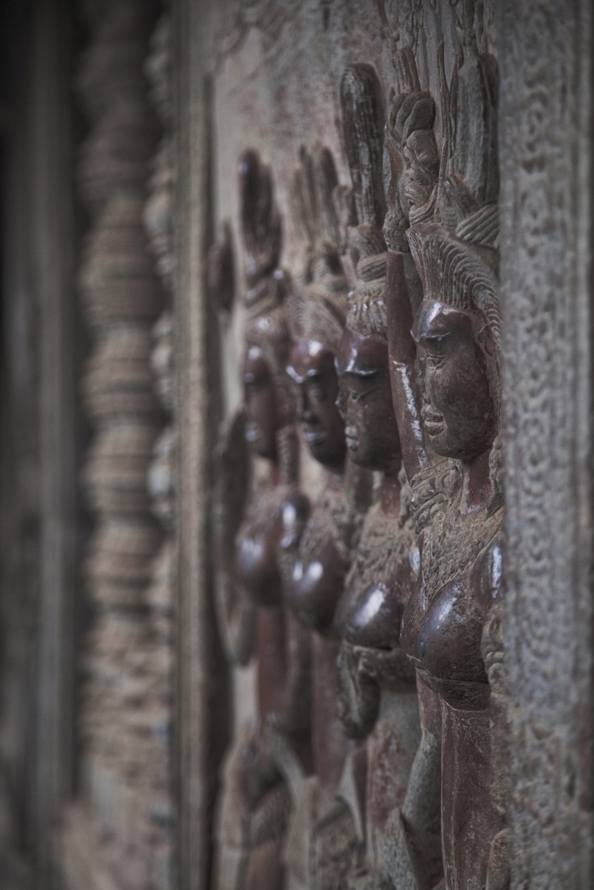 Angkor Wat Wall Engraving
